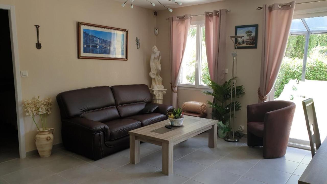 Villa Entrechaux Luaran gambar